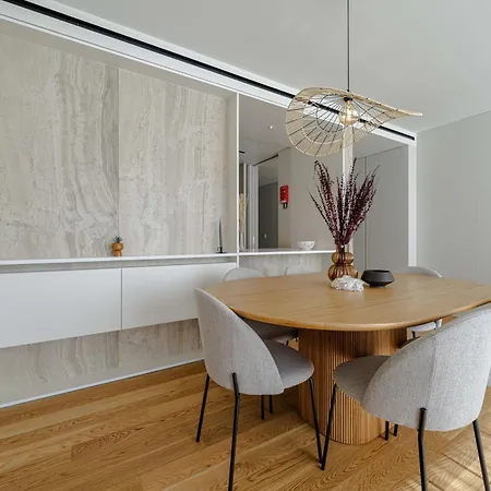 Savoy Monumentalis 2b Or Not 2b By Lm&ac Signature פונשל