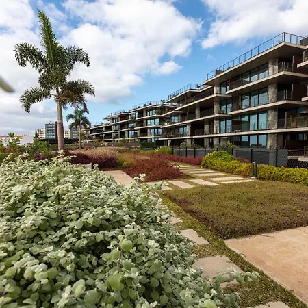 Savoy Monumentalis 2b Or Not 2b By Lm&ac Signature Apartament Funchal (Madeira)