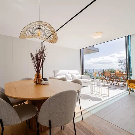 Savoy Monumentalis 2b Or Not 2b By Lm&ac Signature * Funchal (Madeira)