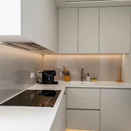 Savoy Monumentalis 2b Or Not 2b By Lm&ac Signature Apartmán