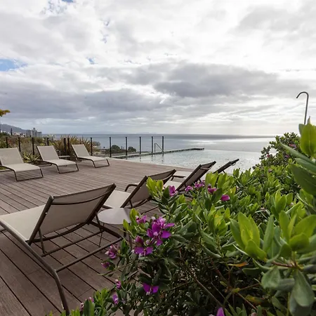 Savoy Monumentalis 2b Or Not 2b By Lm&ac Signature Apartmán *