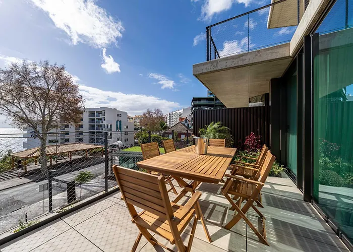 Savoy Monumentalis 2b Or Not 2b By Lm&ac Signature 아파트